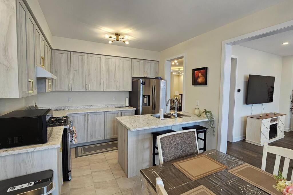 Welland Niagara Vacation Home licence# STR-289