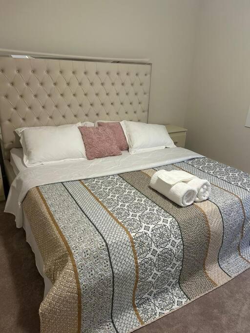 Welland Niagara Vacation Home licence# STR-289