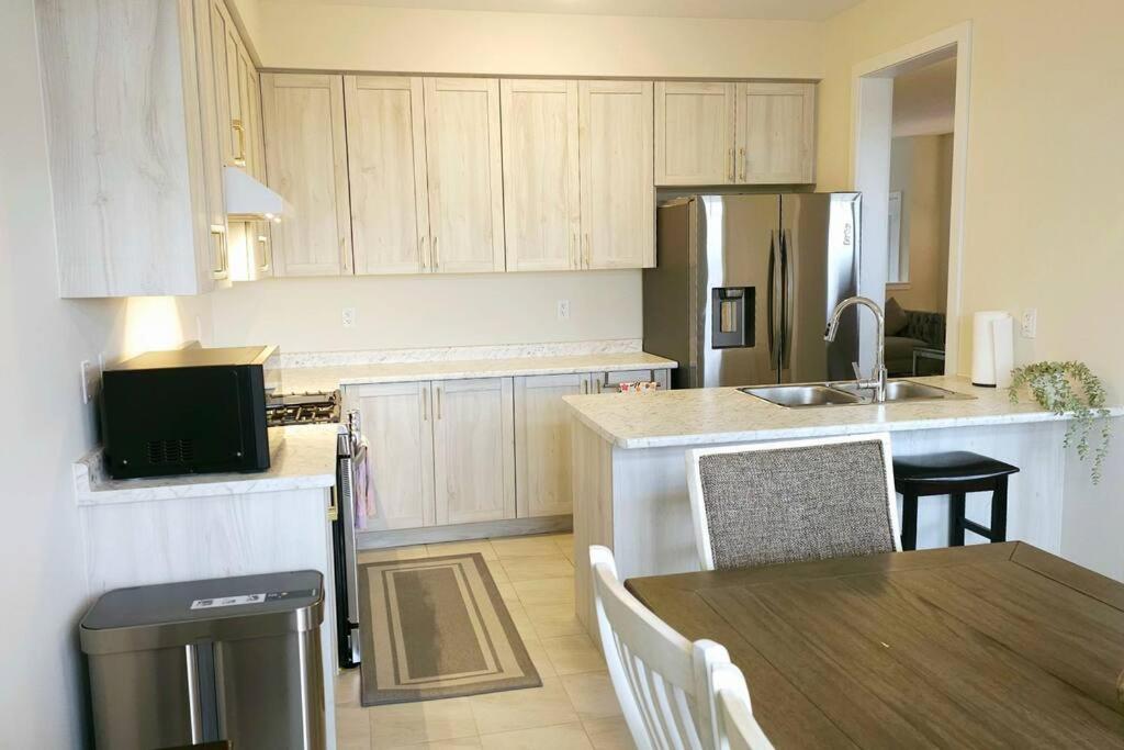 Welland Niagara Vacation Home licence# STR-289