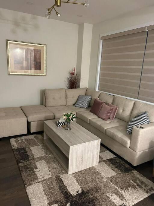 Welland Niagara Vacation Home licence# STR-289