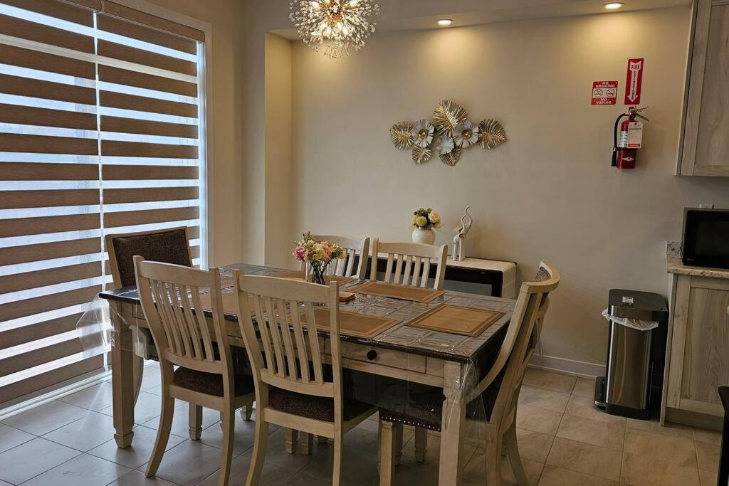 Welland Niagara Vacation Home licence# STR-289