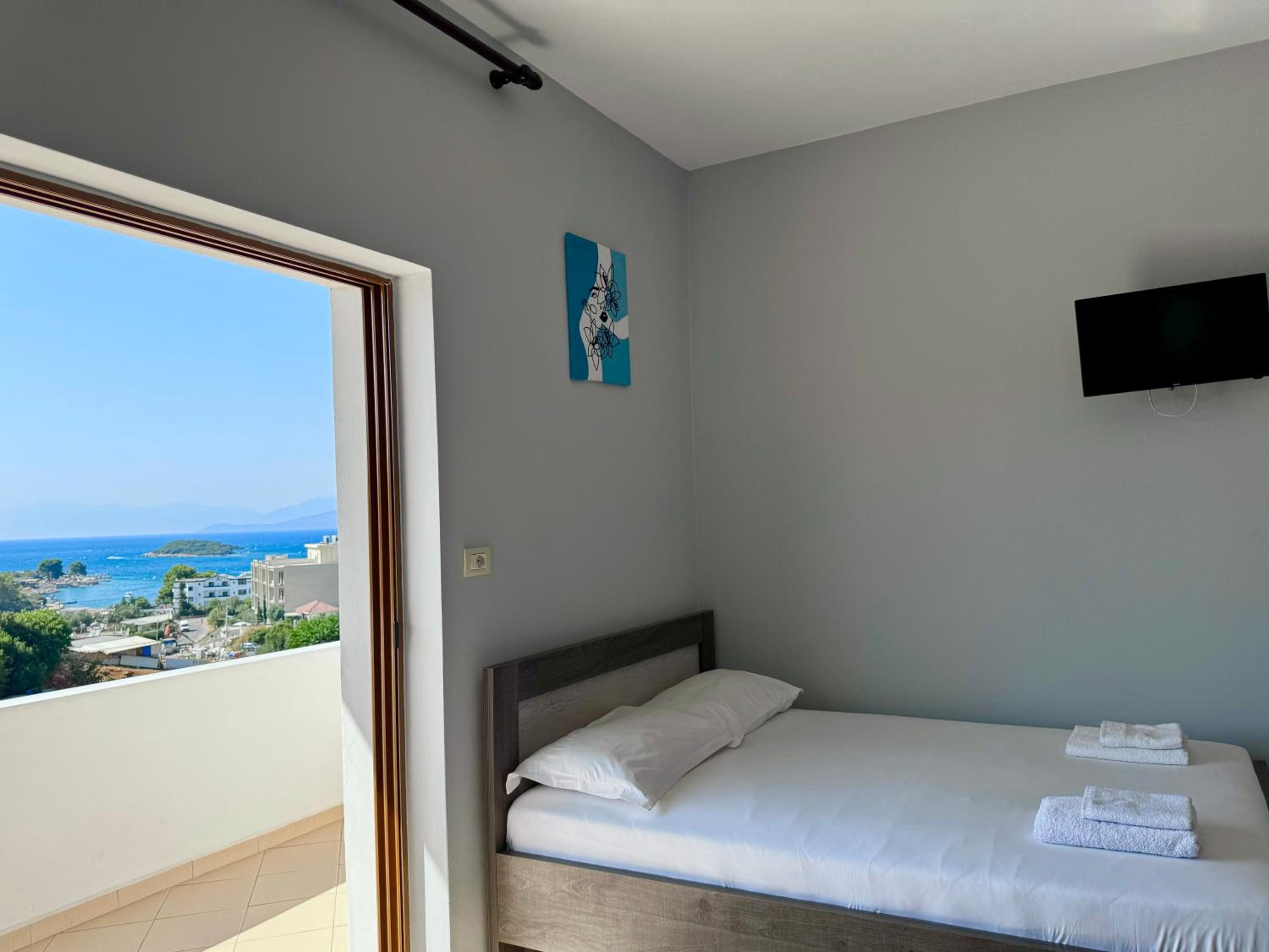 Jeti Guesthouse