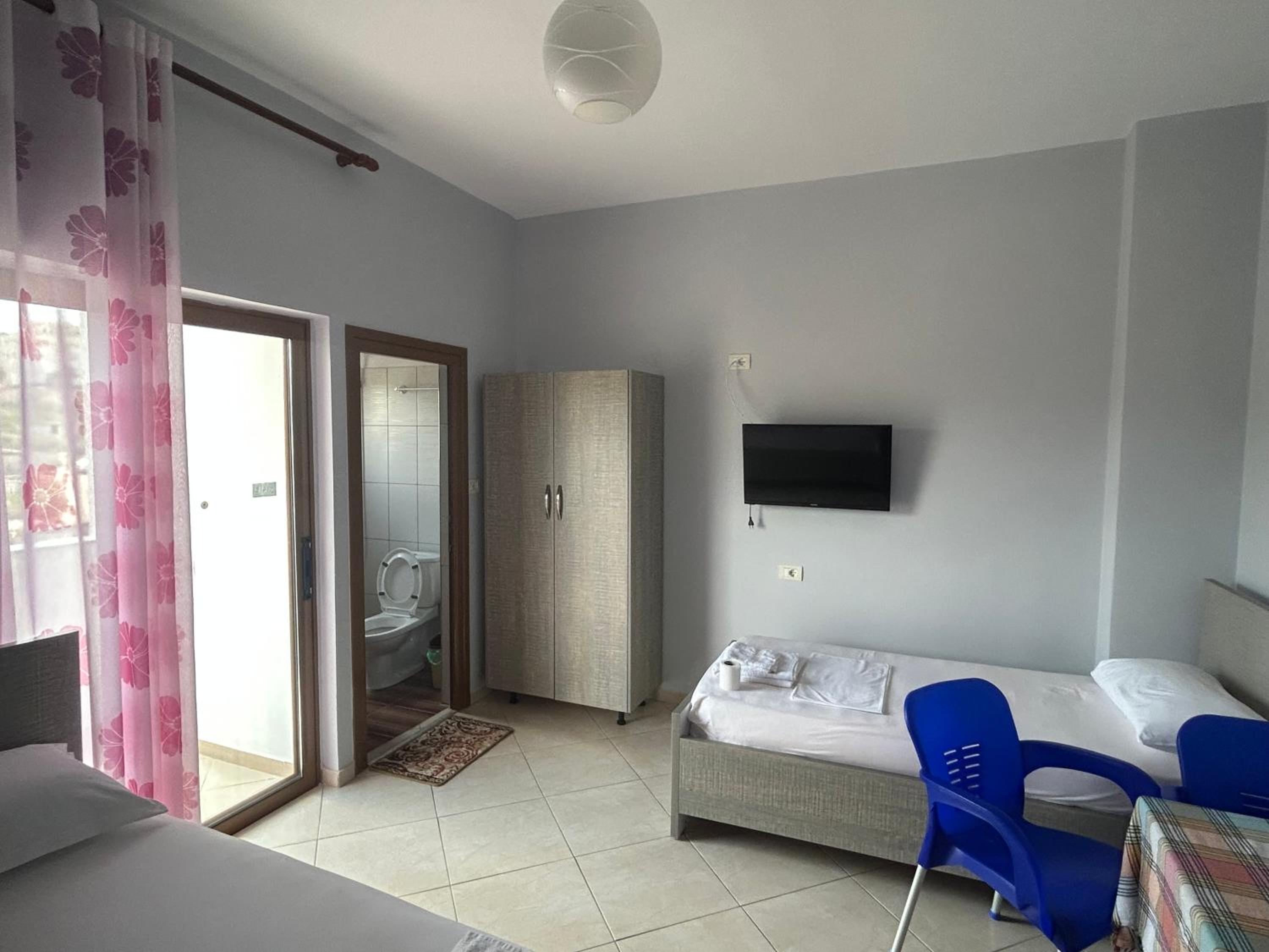 Jeti Guesthouse