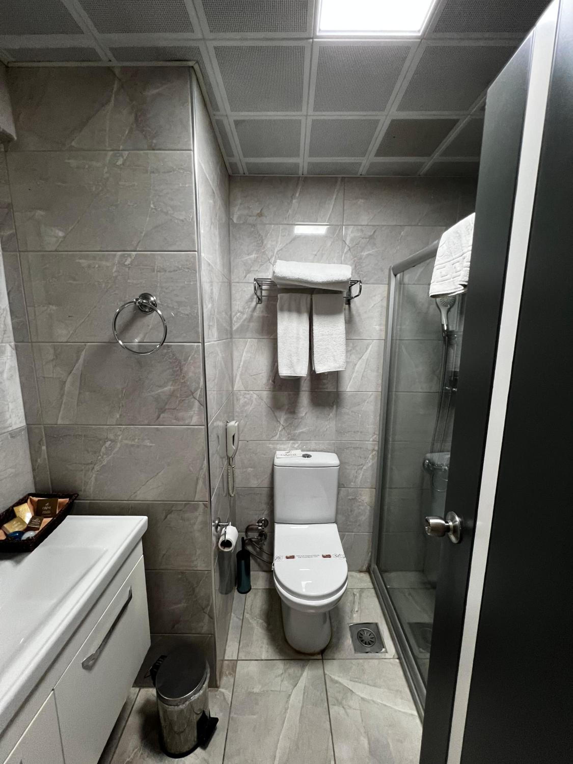 Dafne Hotel - Image 19