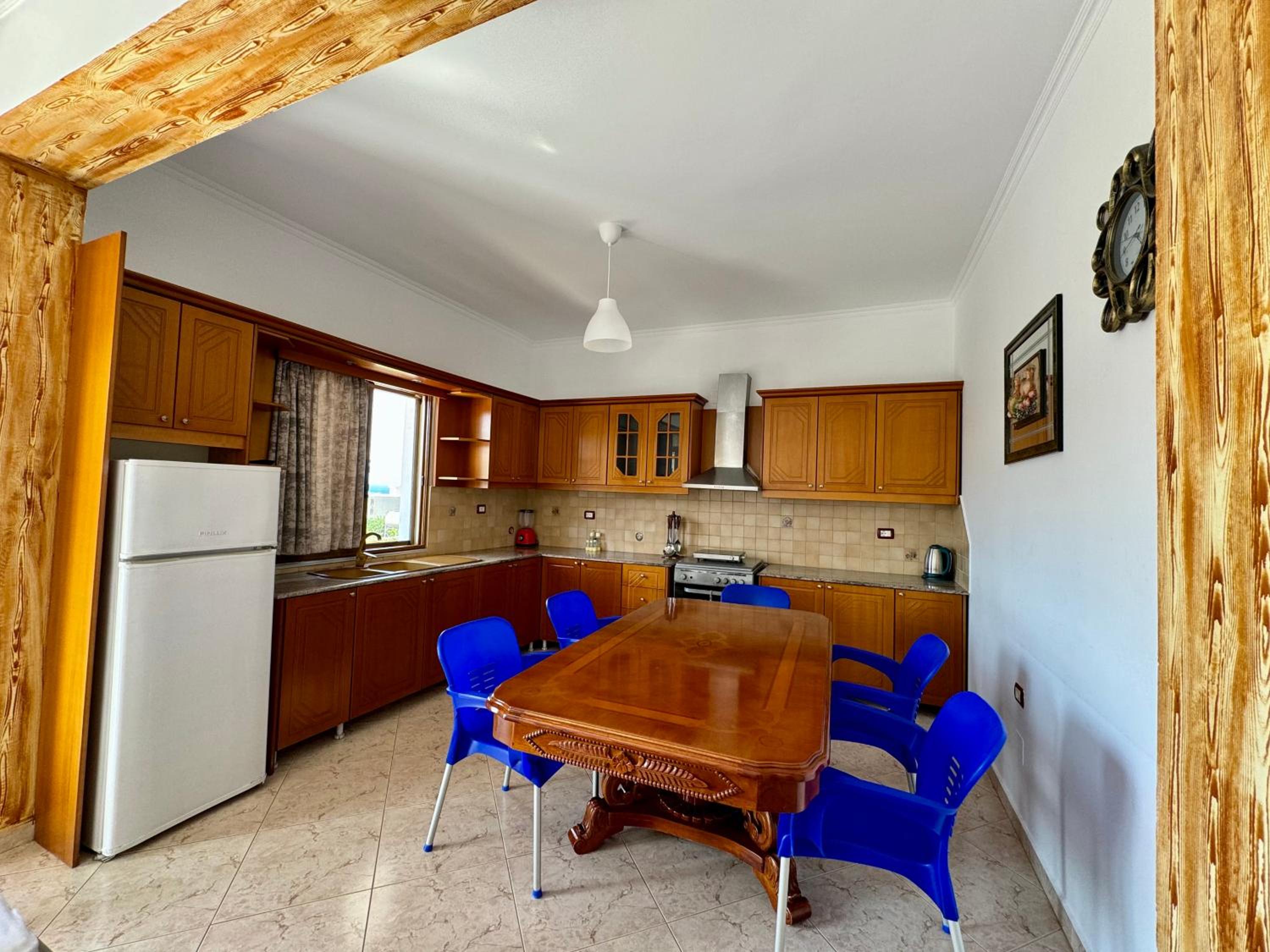 Jeti Guesthouse