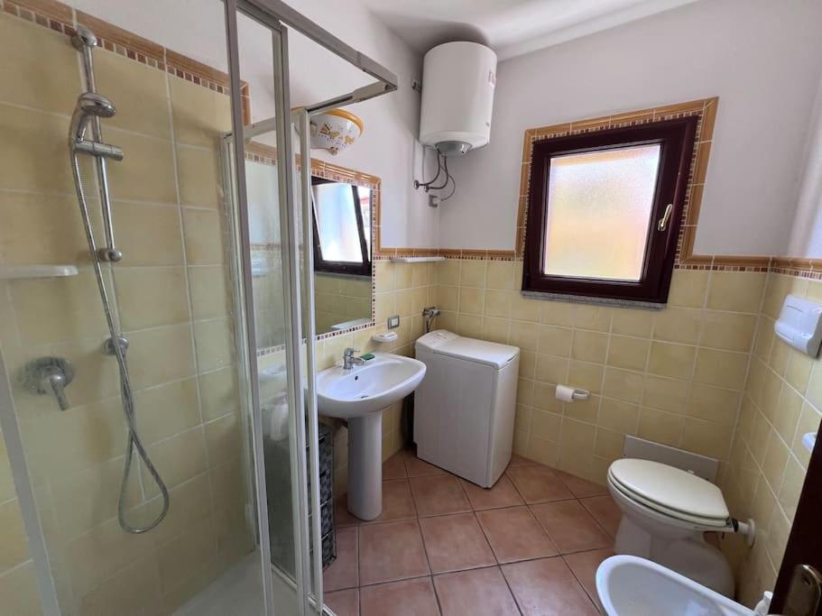 Lovely Apartment with terrace and Air Conditioning view 4