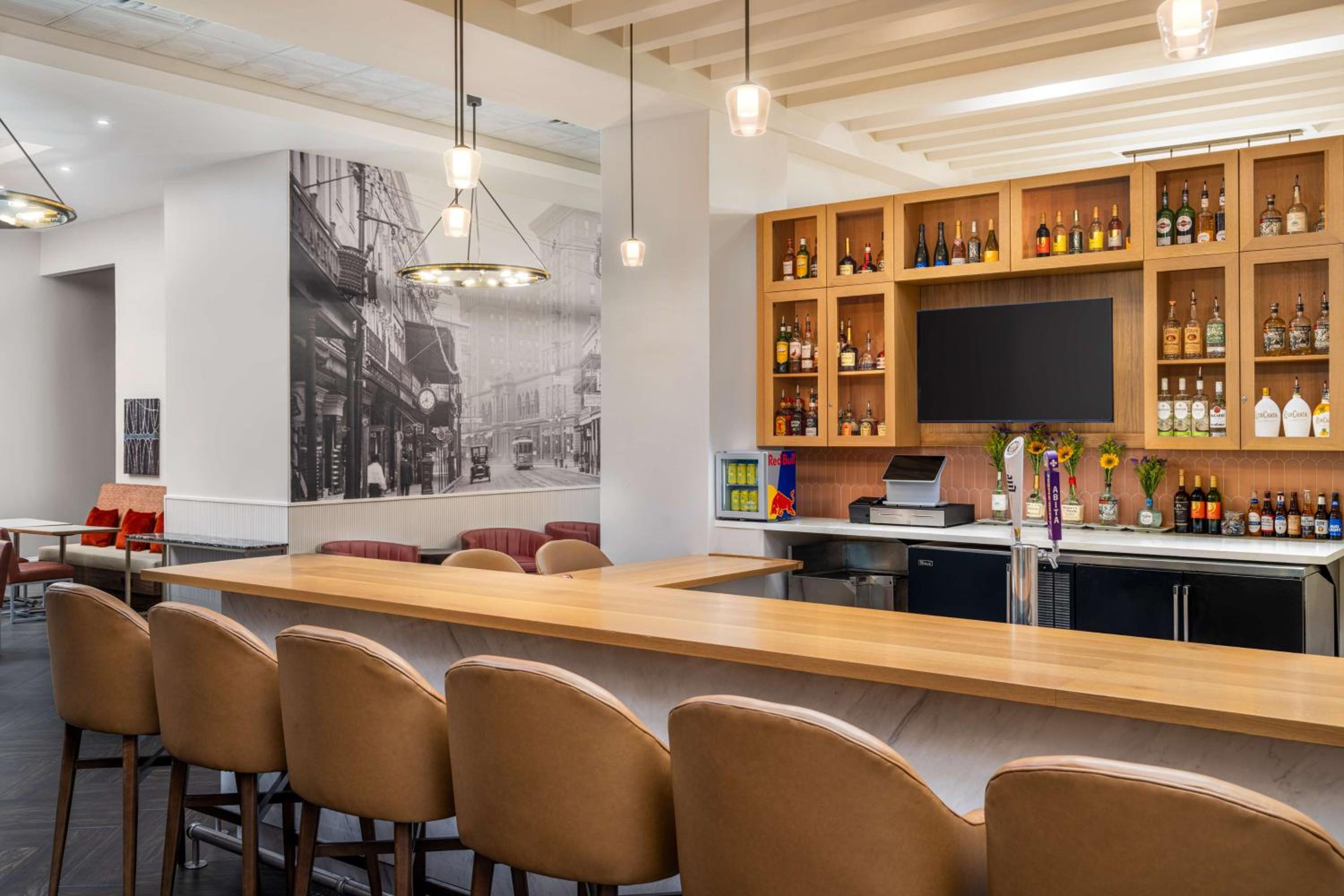 Hampton Inn & Suites New Orleans Canal St. French Quarter