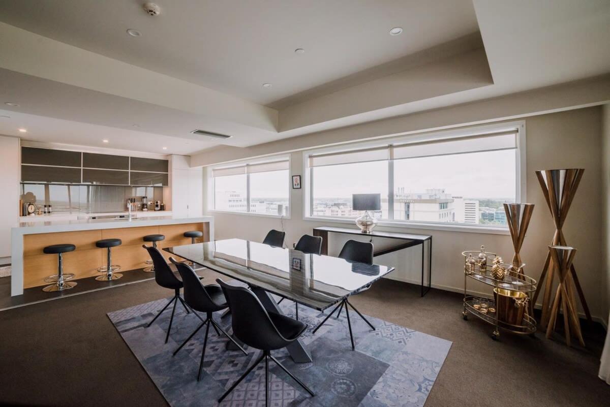 meeting & event spaces