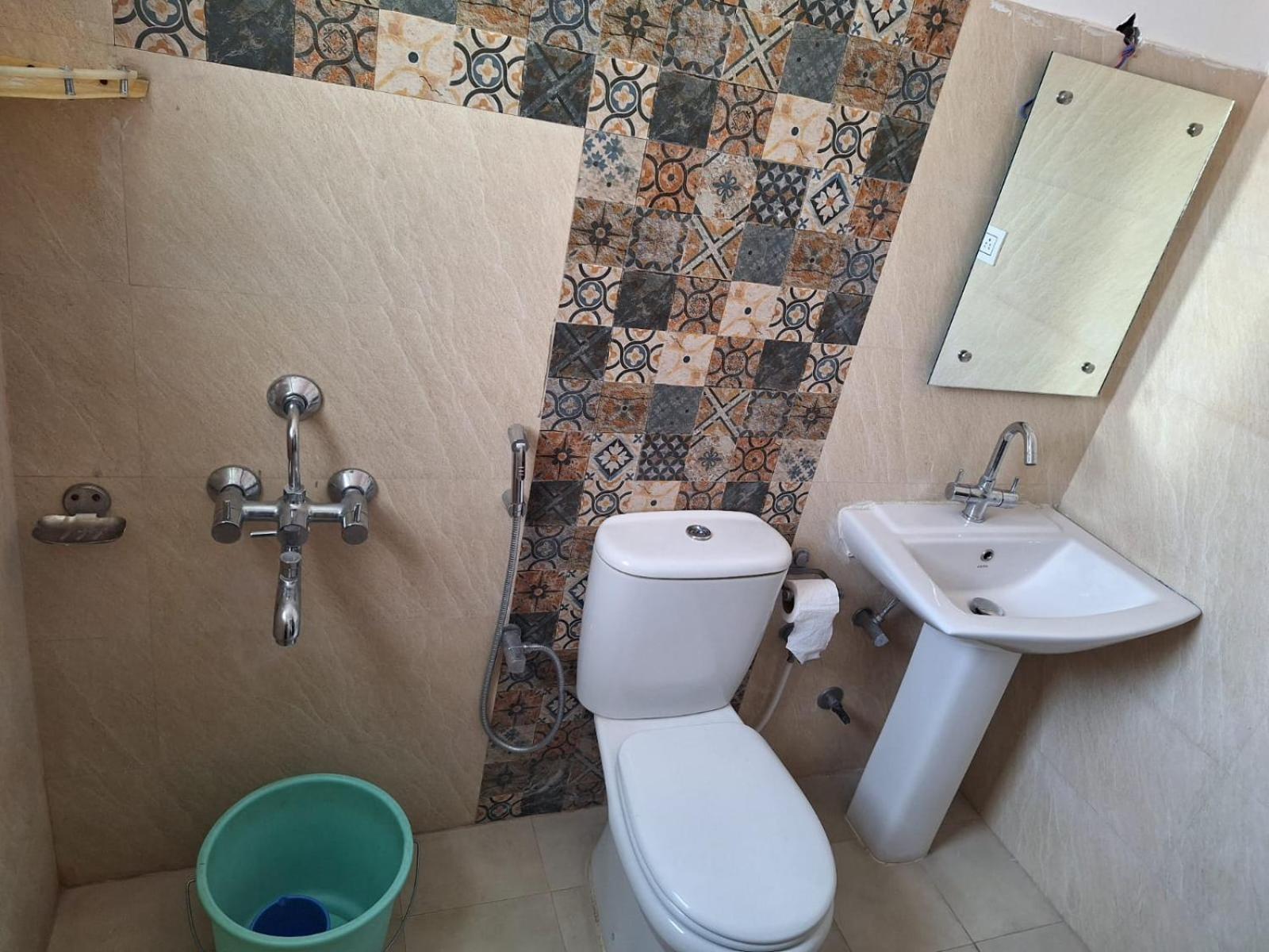 Photo 16