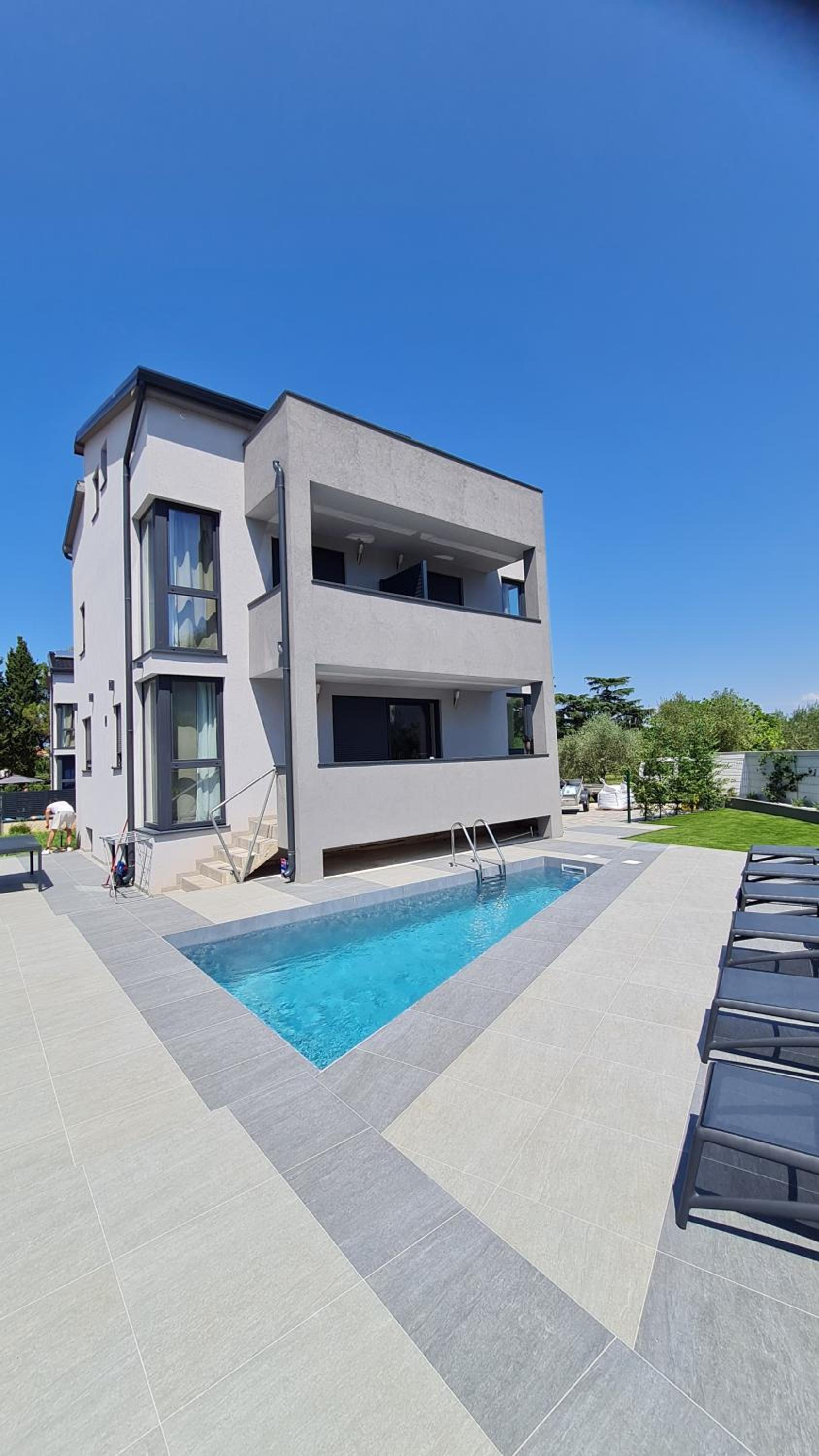 VAL21,VILLA 200 m FROM THE SEA WITH POOL AND FITNESs view 2