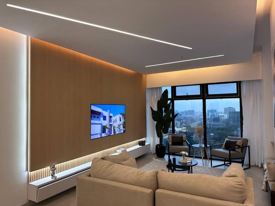 Skyfall - Brand new ultra luxurious 2 bedroom view 2