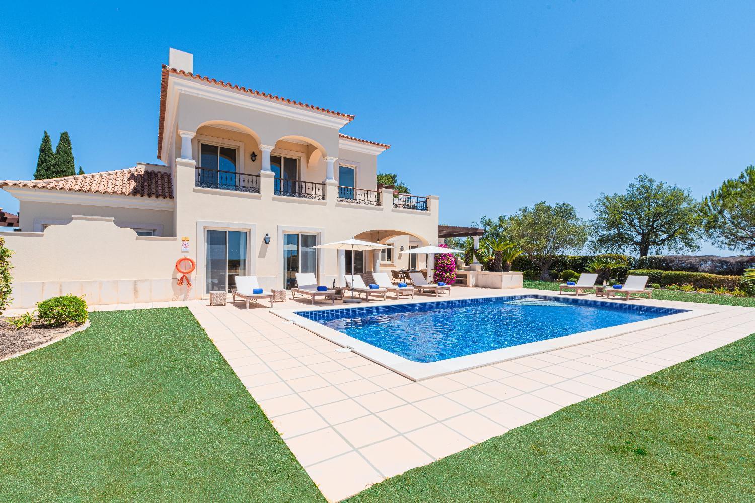 Villa Monte Rei Golf view 3