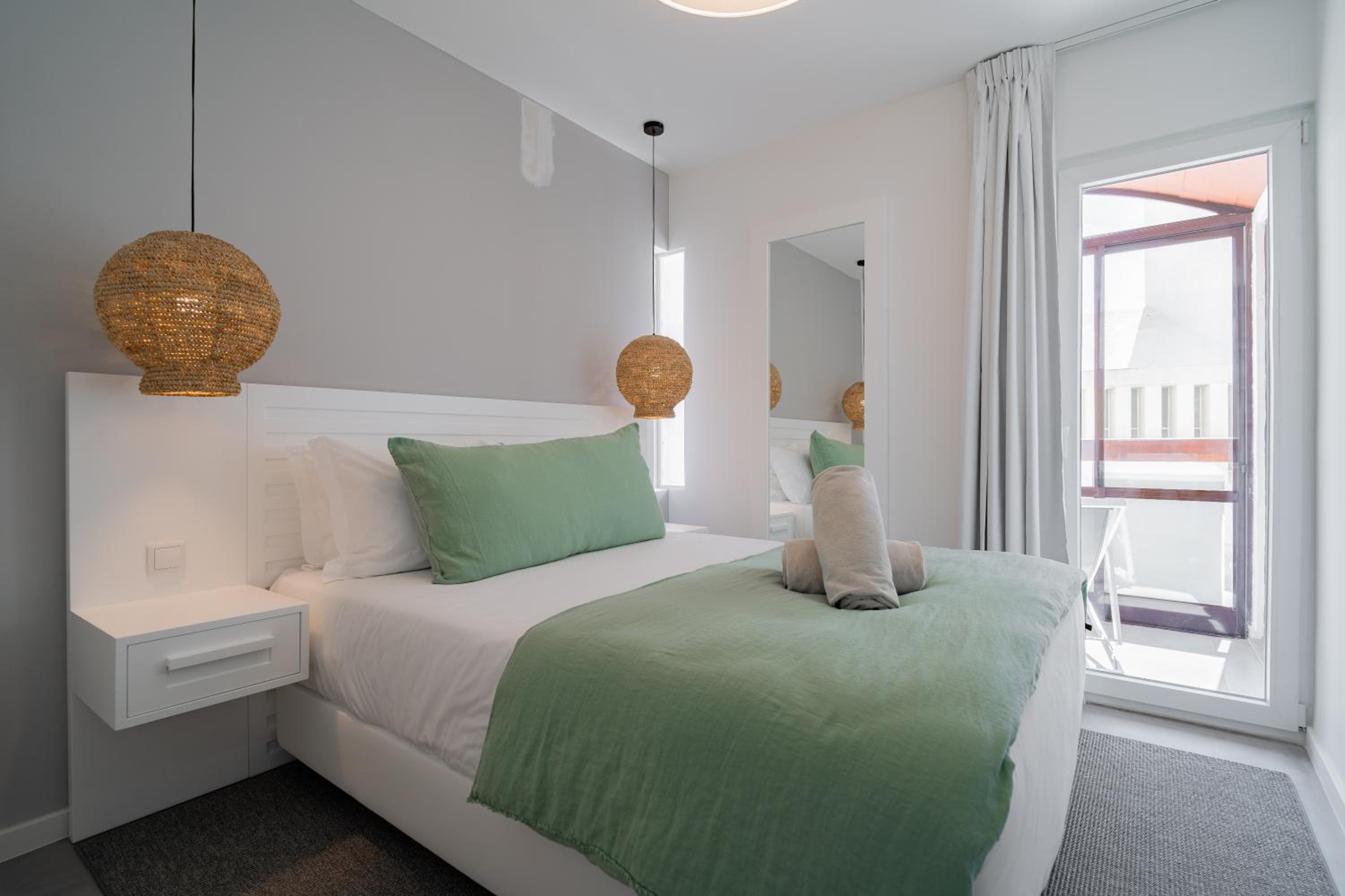 MUPA Apartments