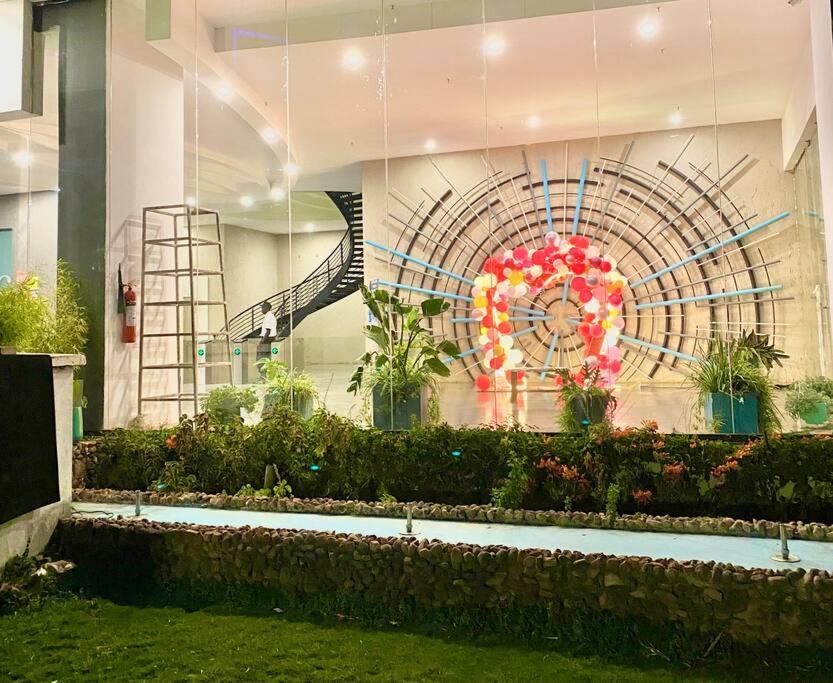 Grand 808 -Brand new luxurious 1 Bedroom Apartment view 4