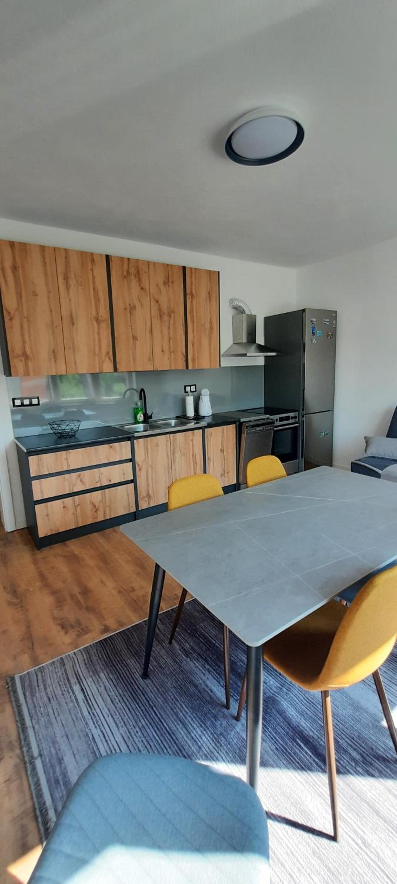 Apartments White House Bihac
