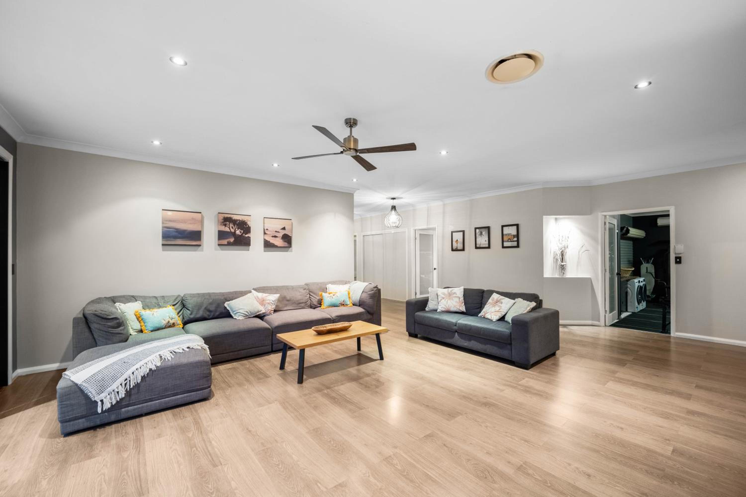 Charming group getaway - 9 mins to Burleigh beach