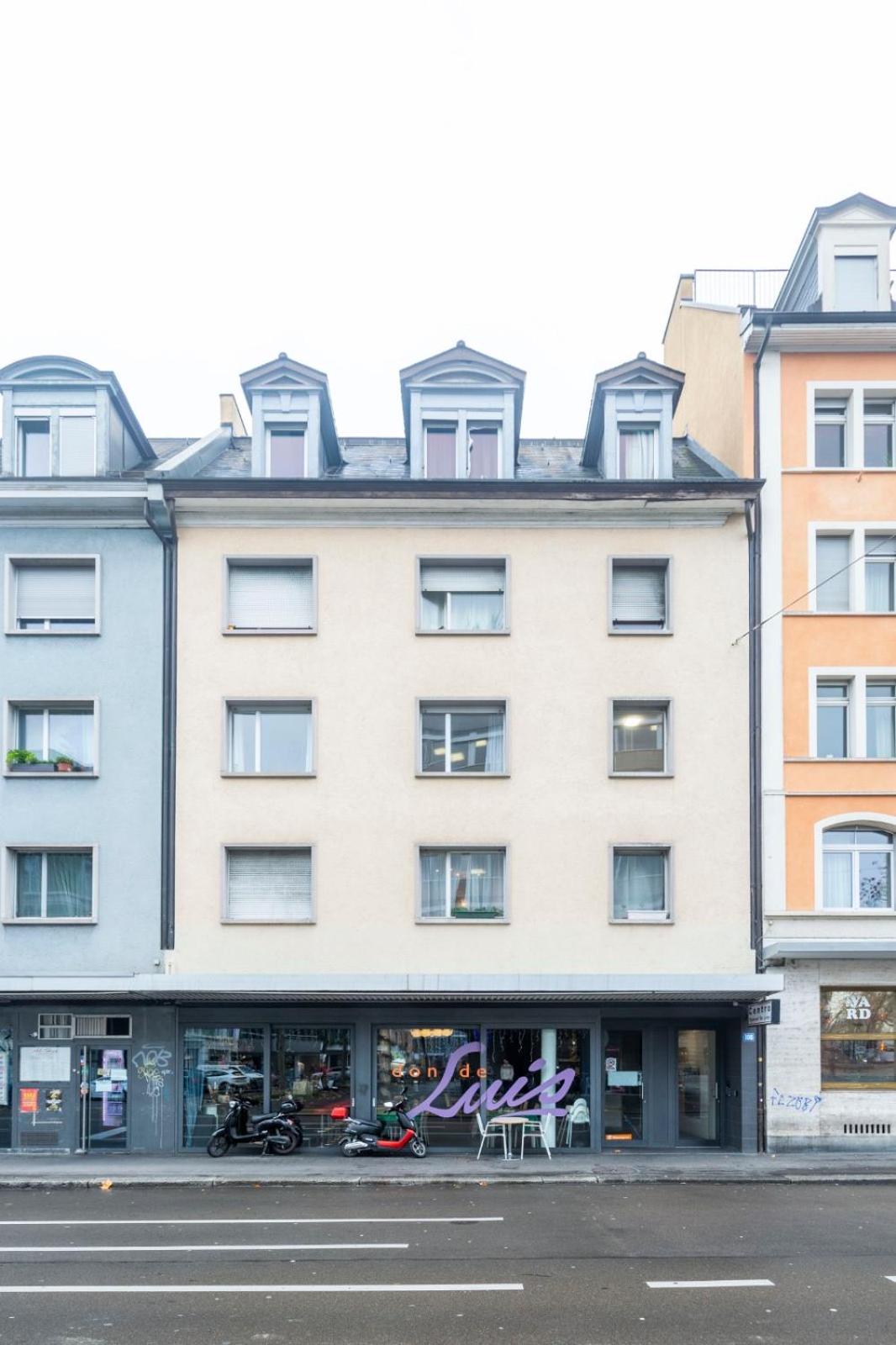 Gemütlich eingerichtete Wohnung im Herzen von Zürich