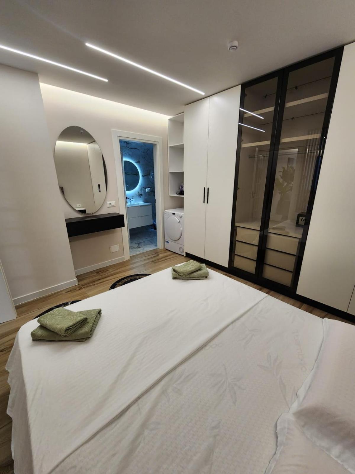 Orange City Center Apartment