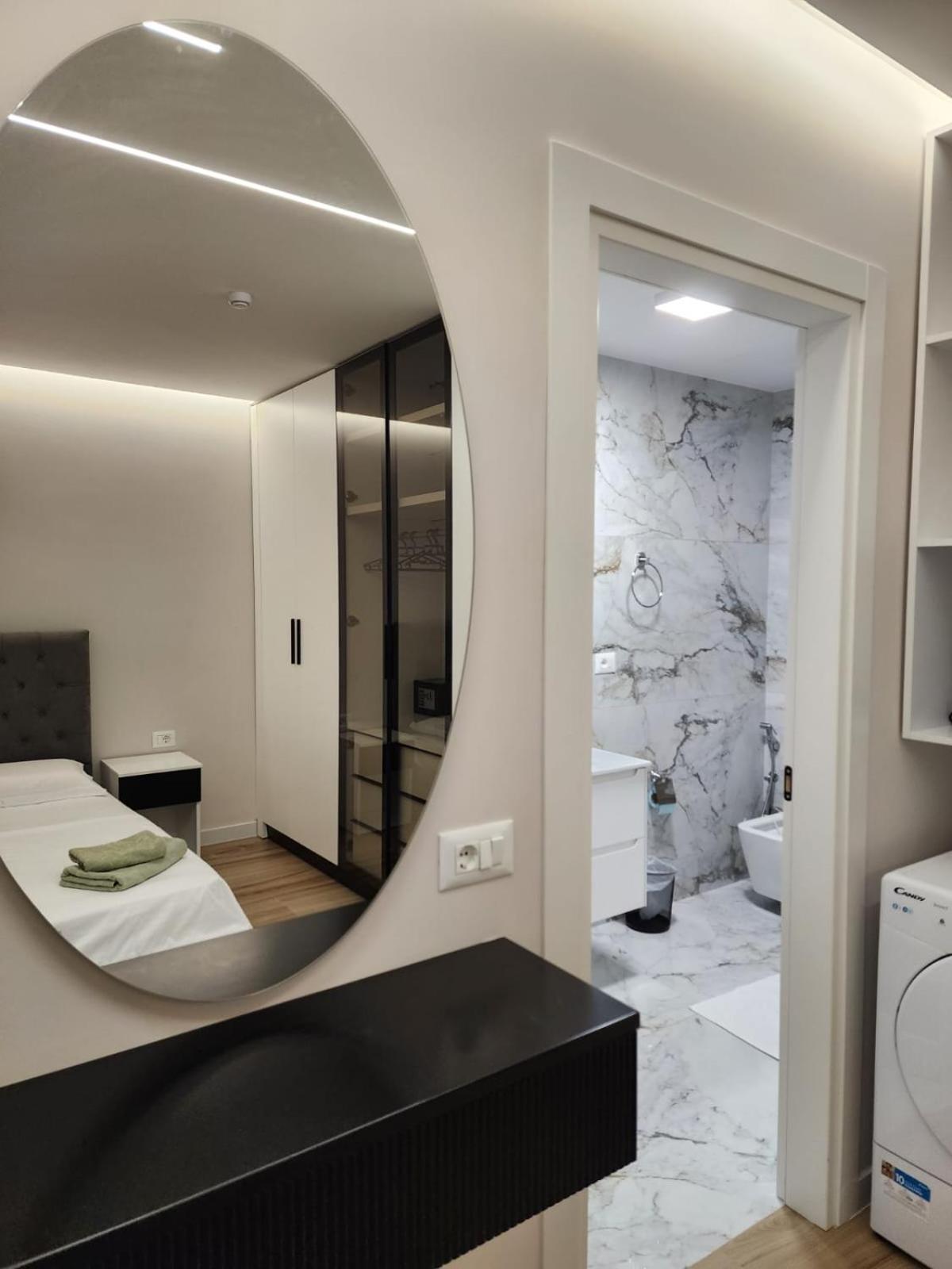 Orange City Center Apartment