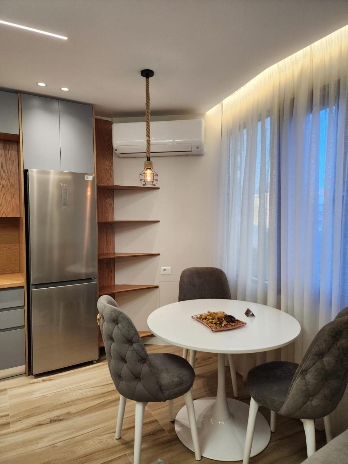 Orange City Center Apartment