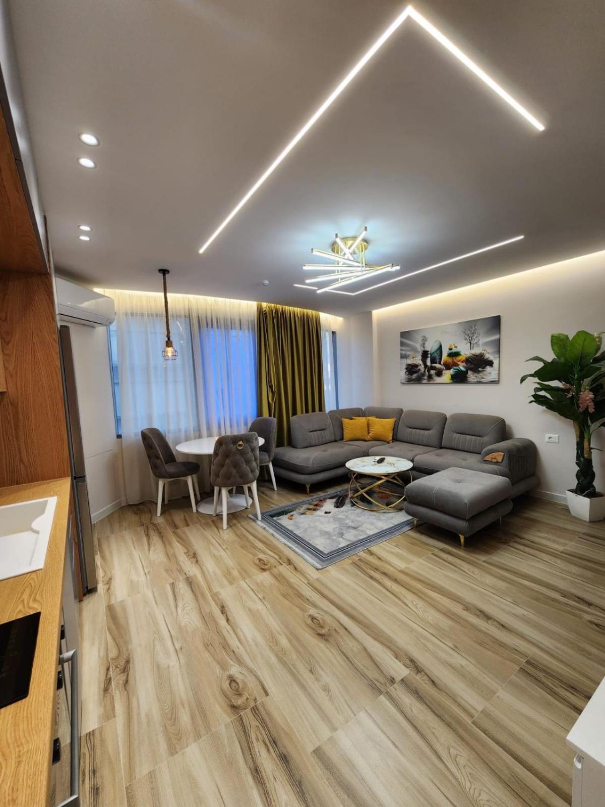 Orange City Center Apartment