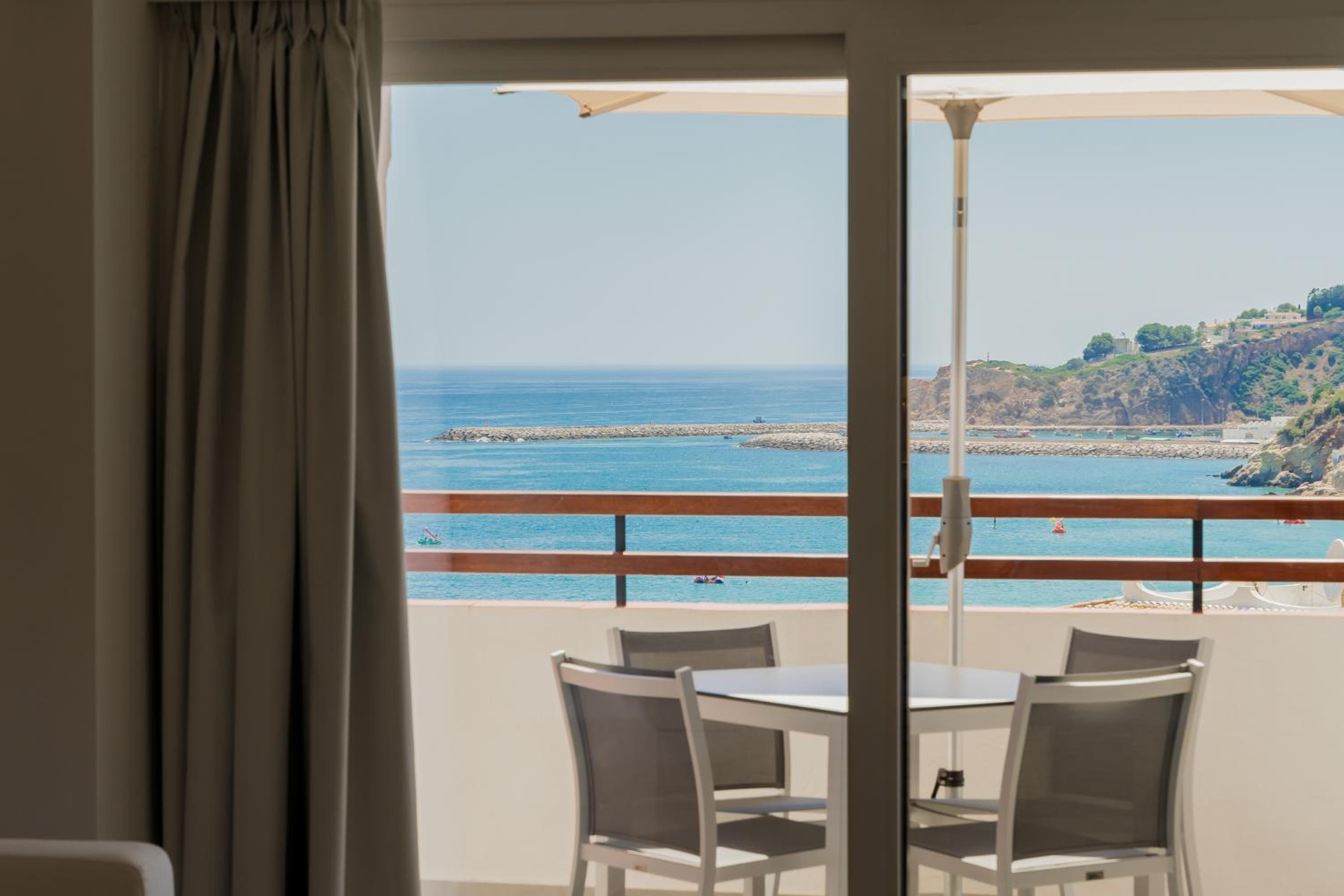 MUPA Apartments