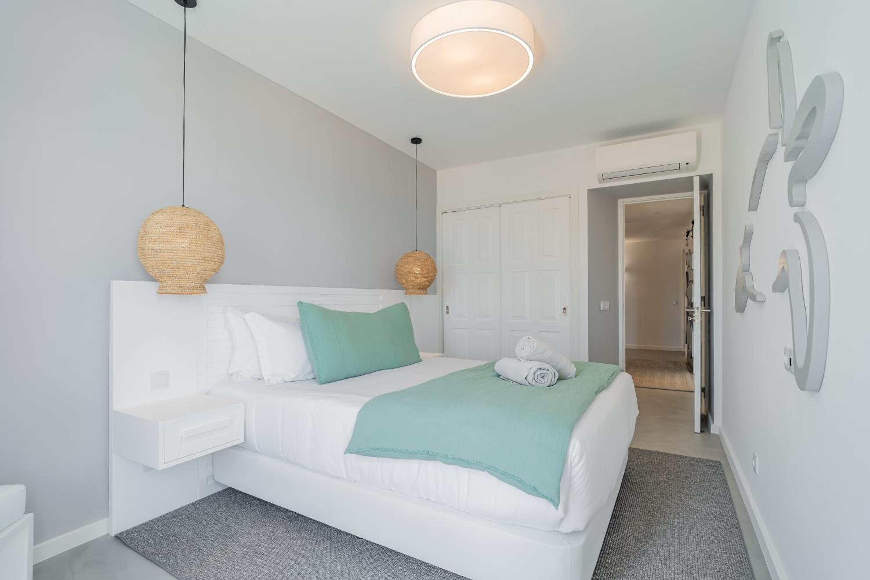 MUPA Apartments