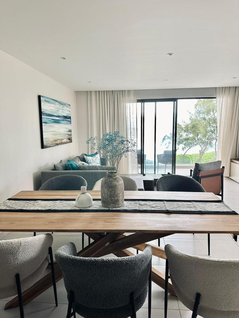 Apartment Beachfront Ocean Terraces Residence, Poste Lafayette-Apt-A4 photo 3