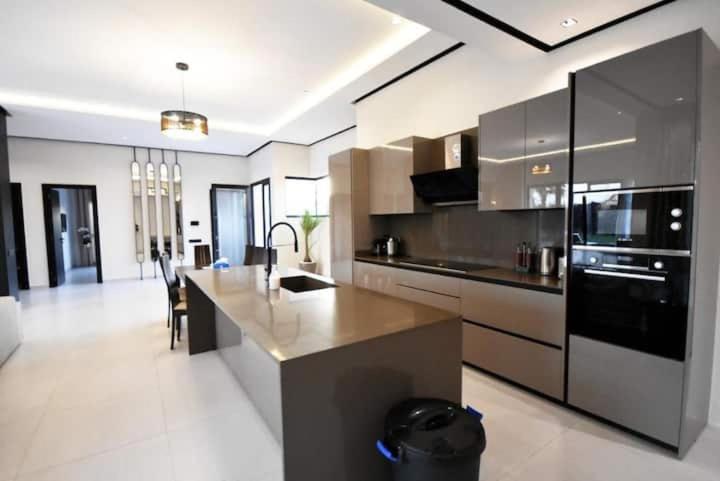 Palmeria luxery