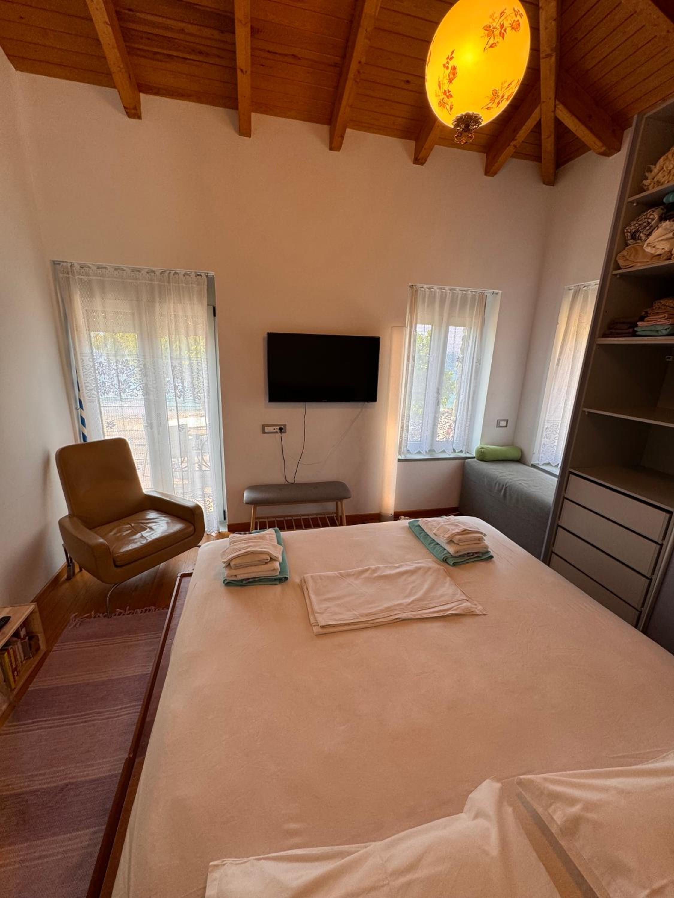 Ianos Maisonette