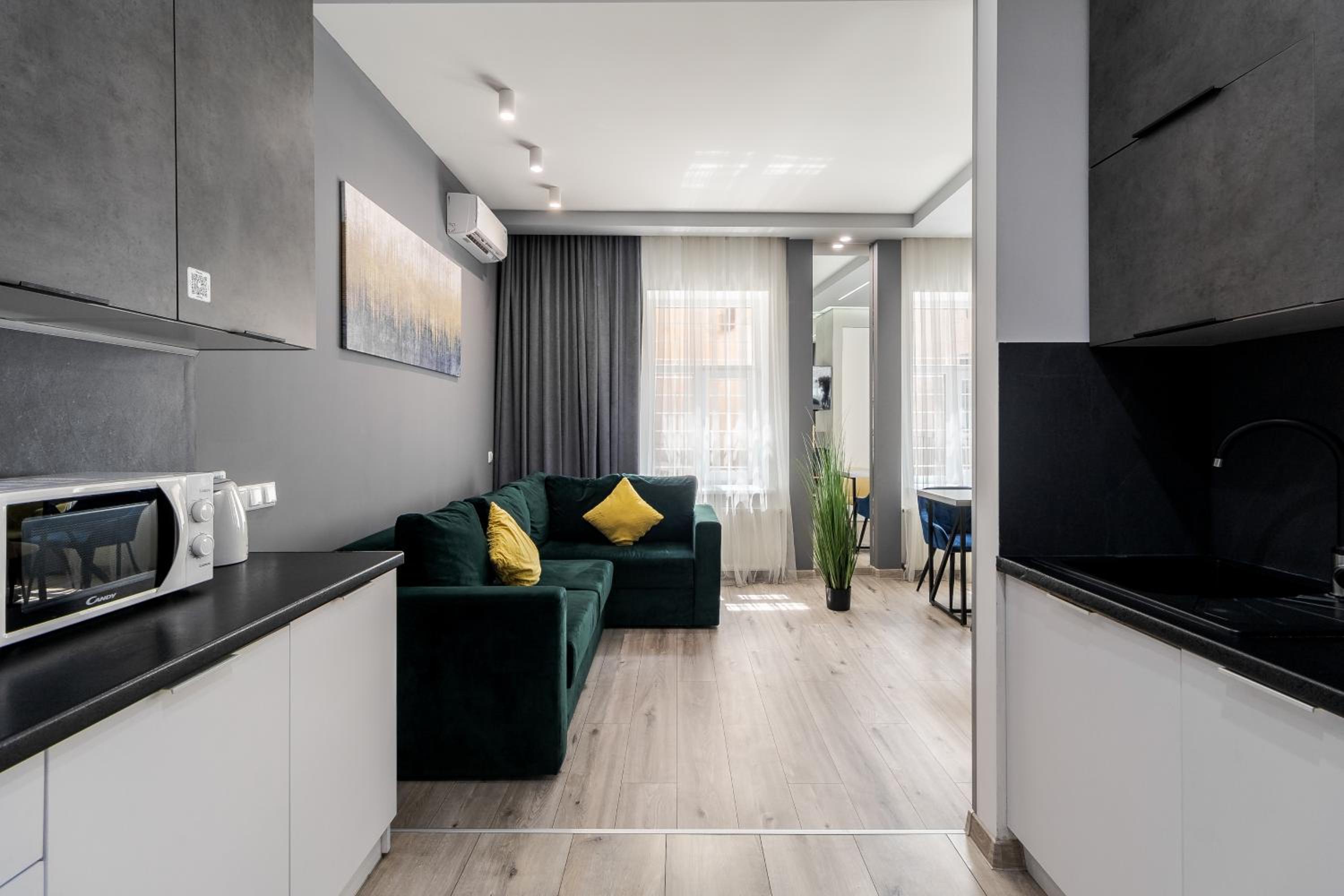 Royal Apartment on Balabana street view 5