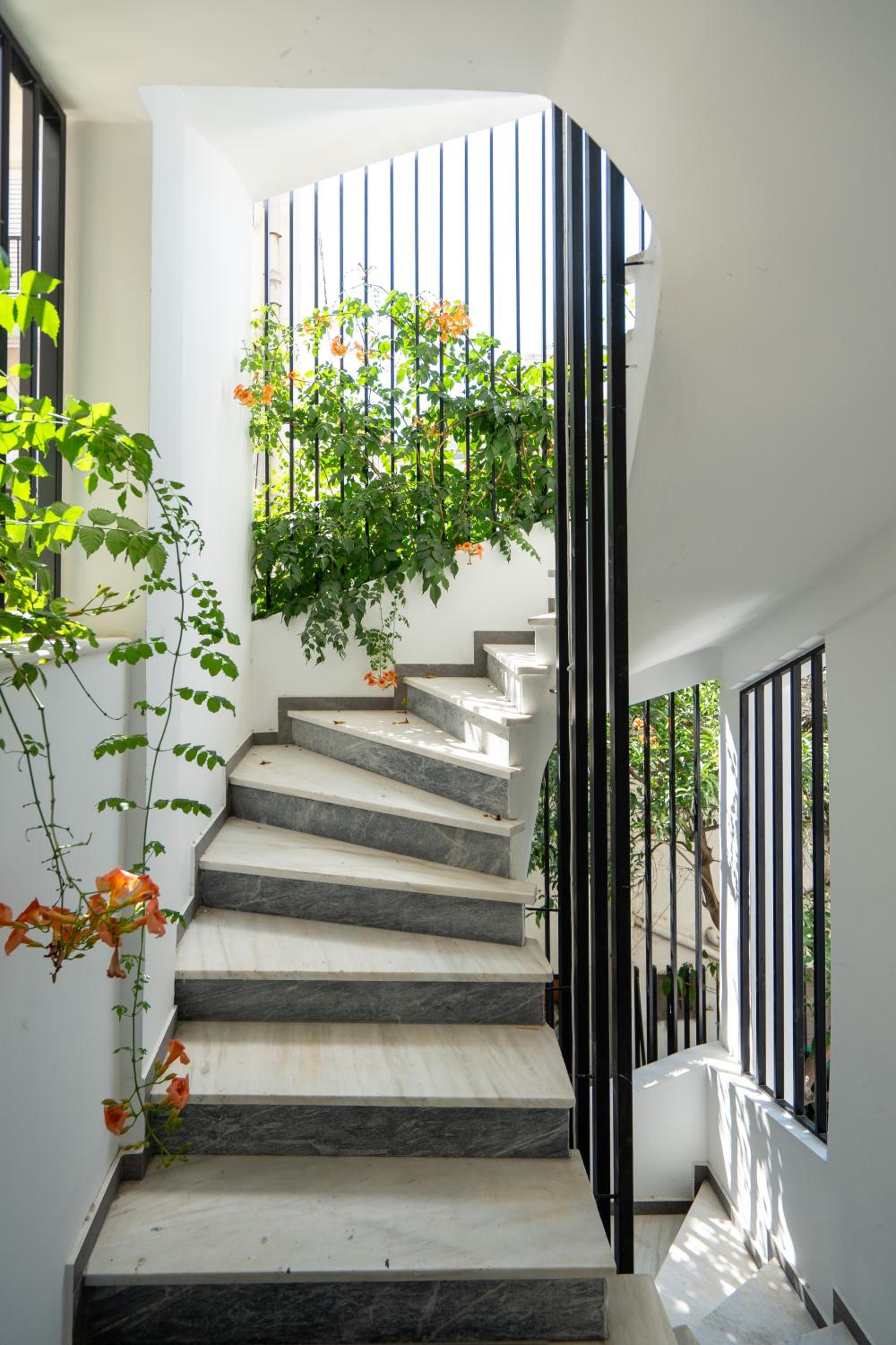 YOUR ATHENS BASE Comfy Apartments in Petralona, Steps to Metro