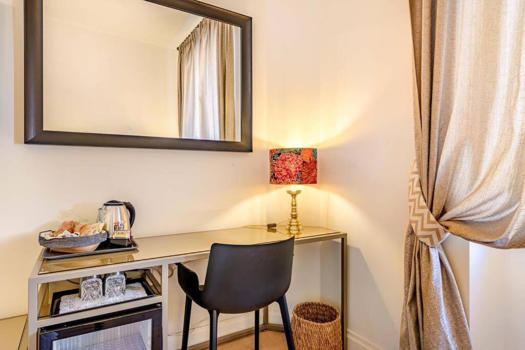 Riboty 10 Suites