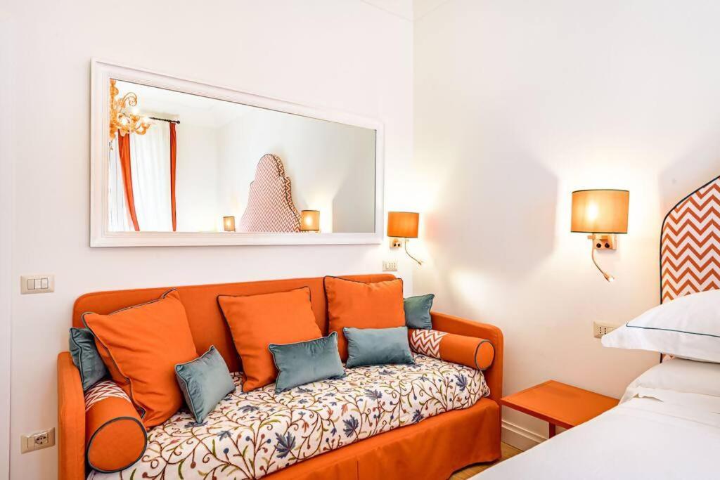 Riboty 10 Suites