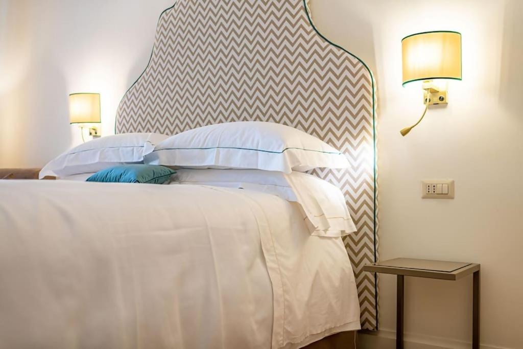 Riboty 10 Suites