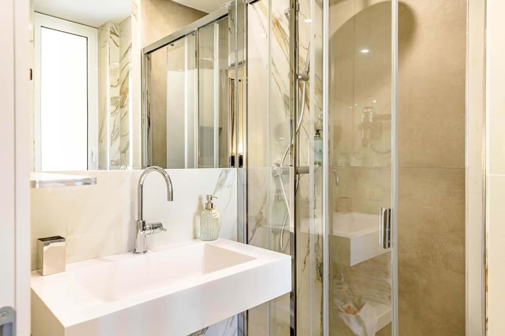 Riboty 10 Suites