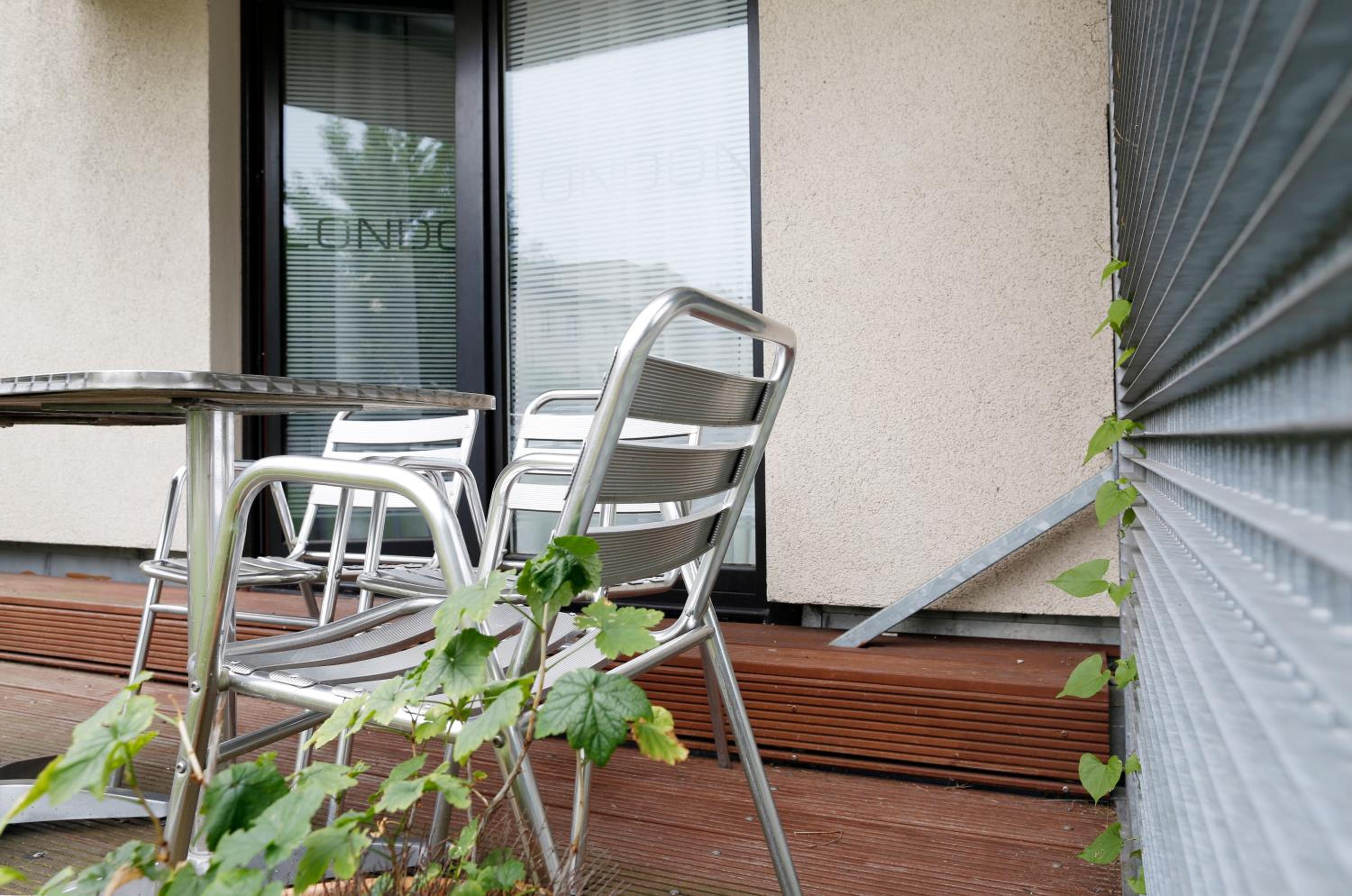 NIEB by ROCKCHAIR Apartments l SUPERHOST Status l 3 Bedrooms Boxspringbeds 3 Bathrooms in Center 