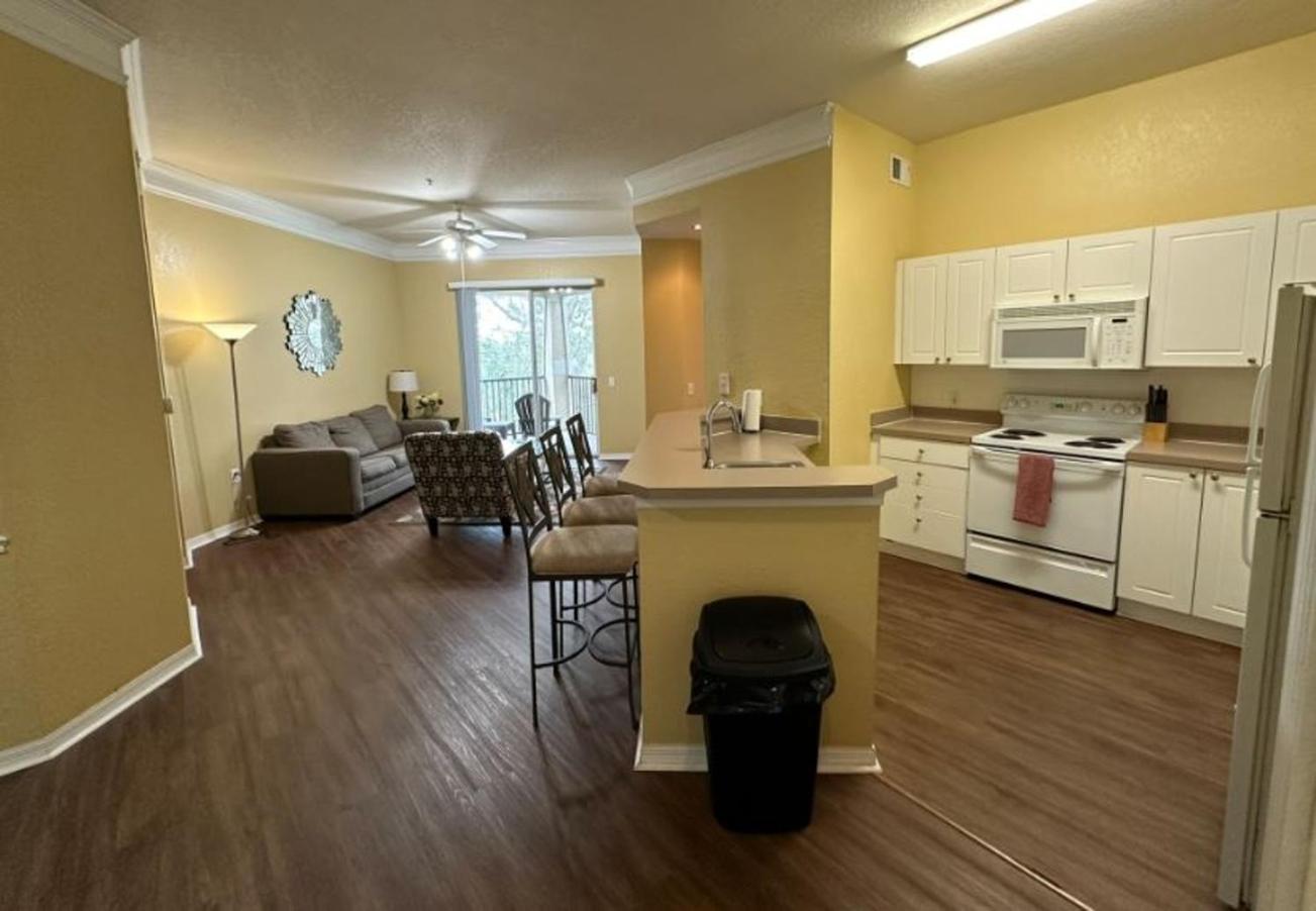 Serenade Condo On Palmer Ranch view 3