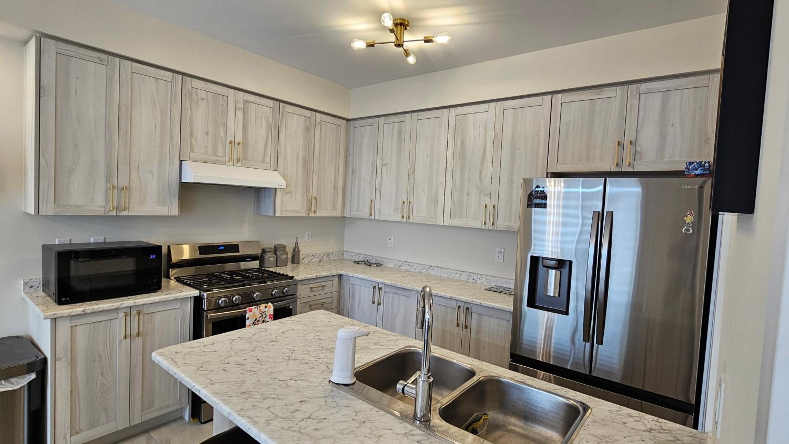 Welland Niagara Vacation Home licence# STR-289