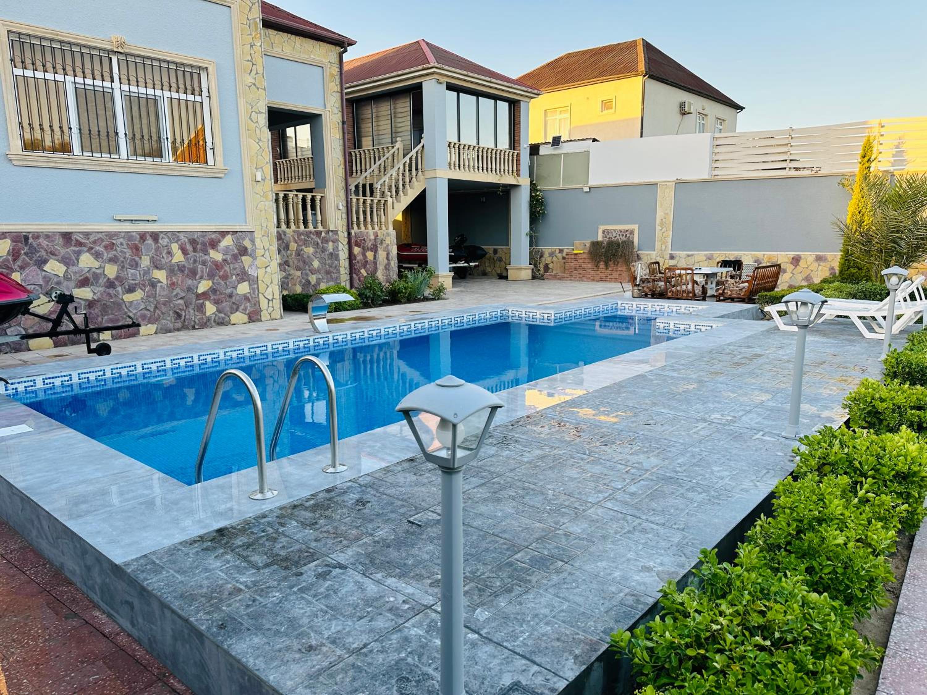 Turkan Sesaide