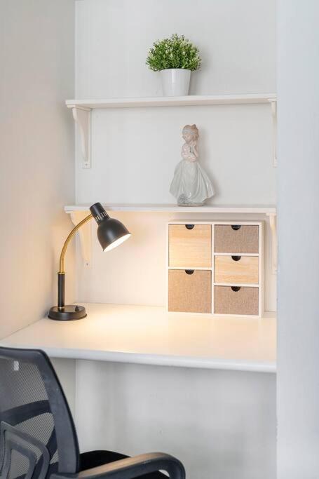 92B Convenient Central Sydney Studio, Close to All