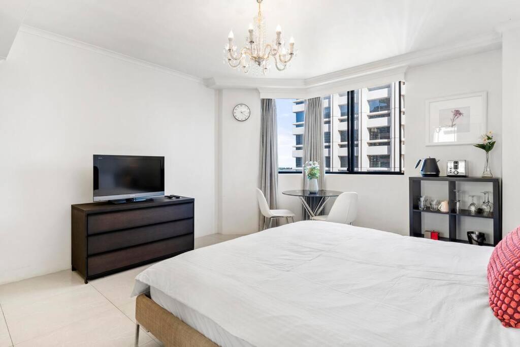 92B Convenient Central Sydney Studio, Close to All