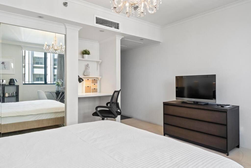 92B Convenient Central Sydney Studio, Close to All