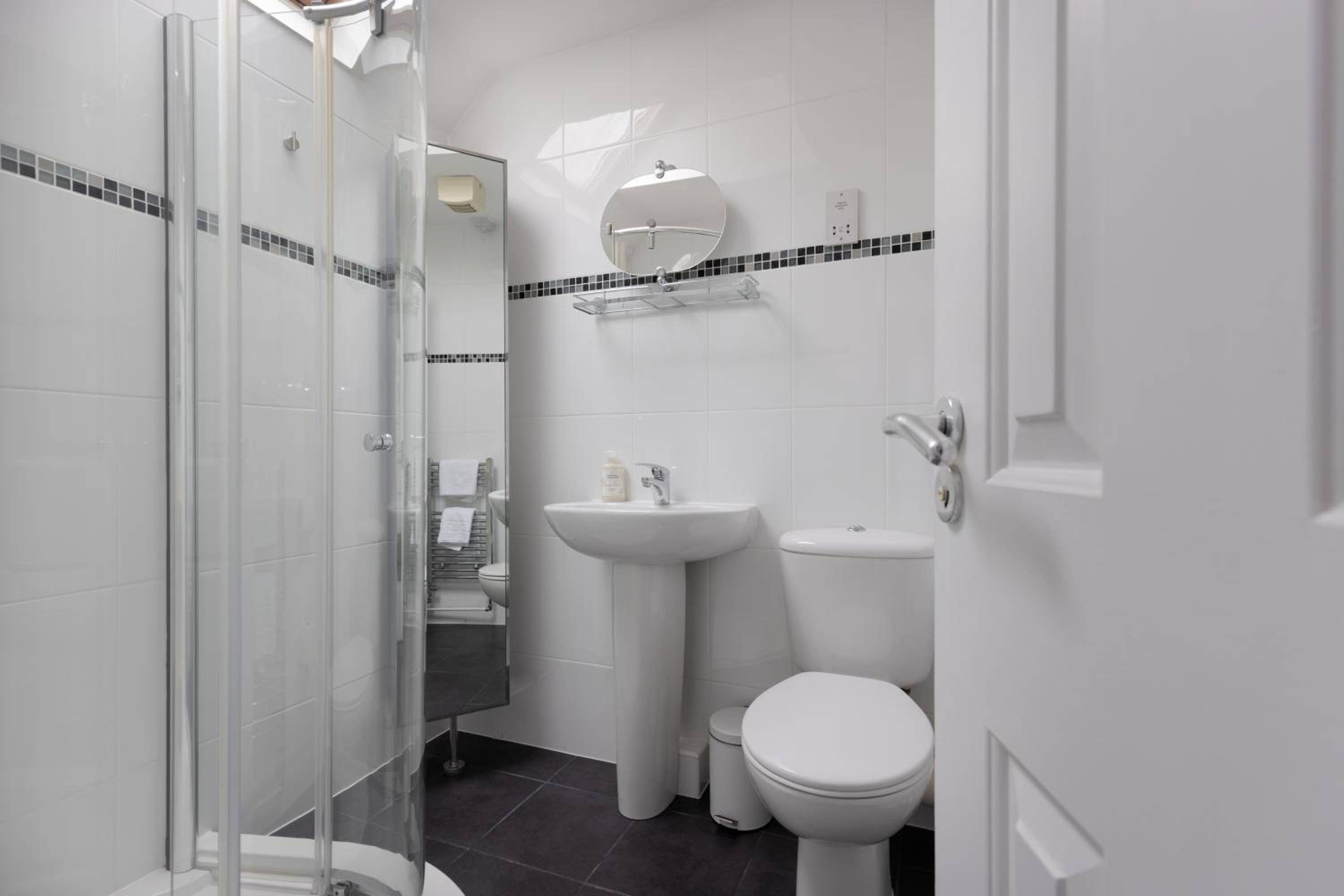 Micklegate House Modern Comfort in Historic York view 3