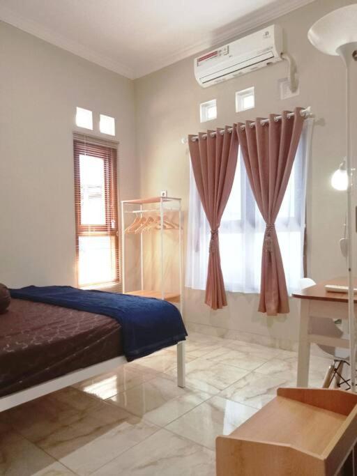 Brojos Homestay near Malioboro