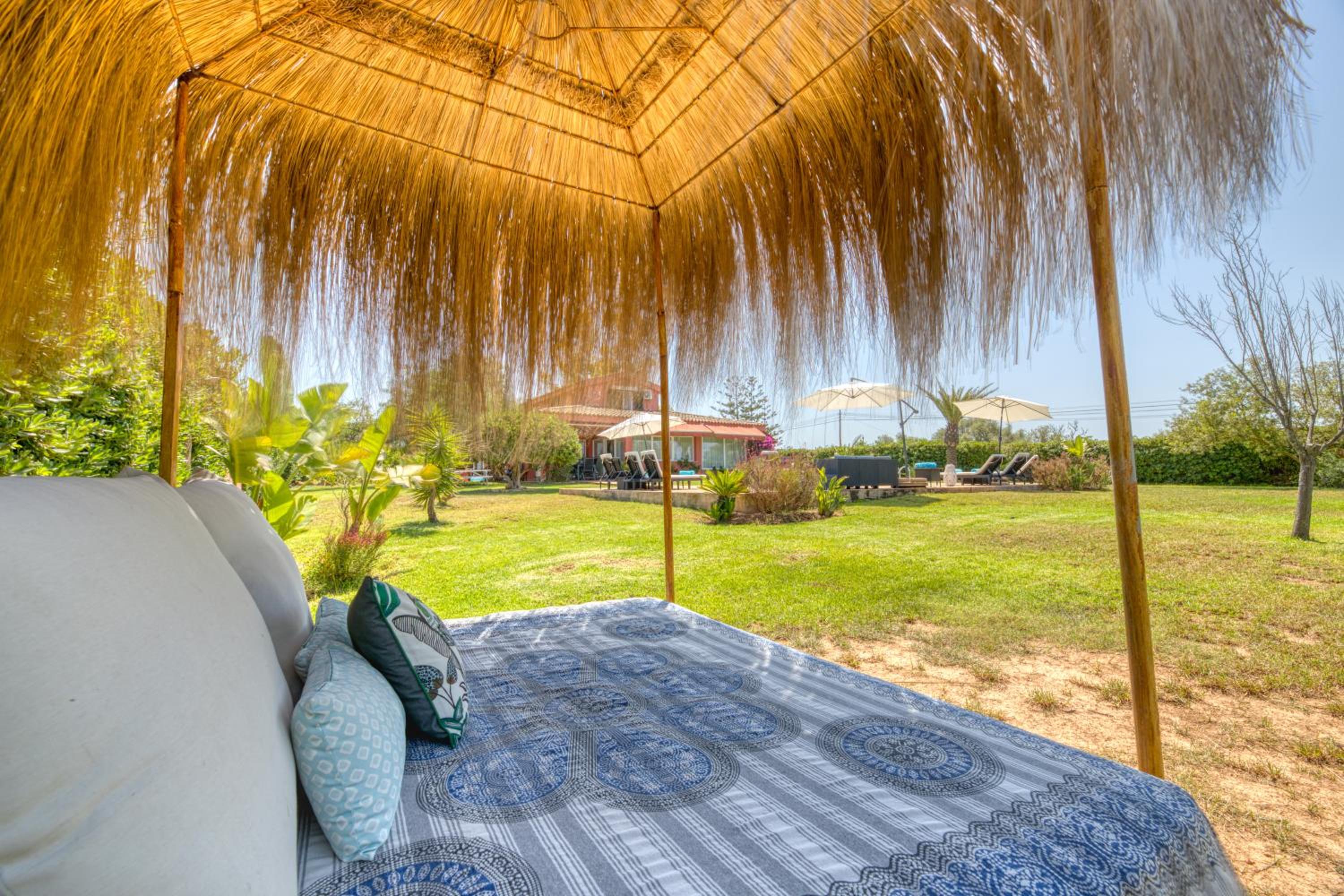 Villa Kentia Mallorca, charming and stylish country house close to Palma view 5