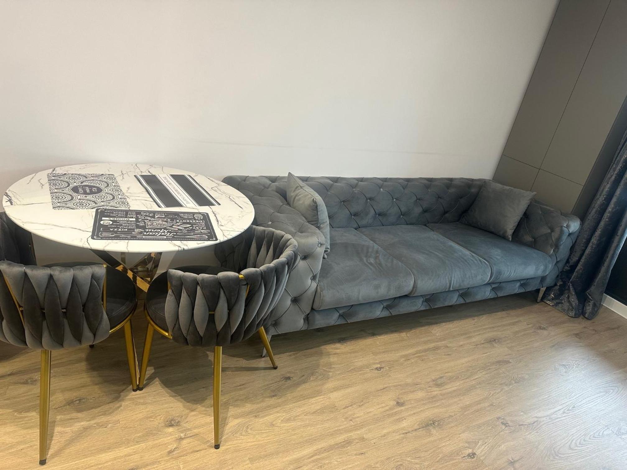 Amazing Estoria Residence studio view 3