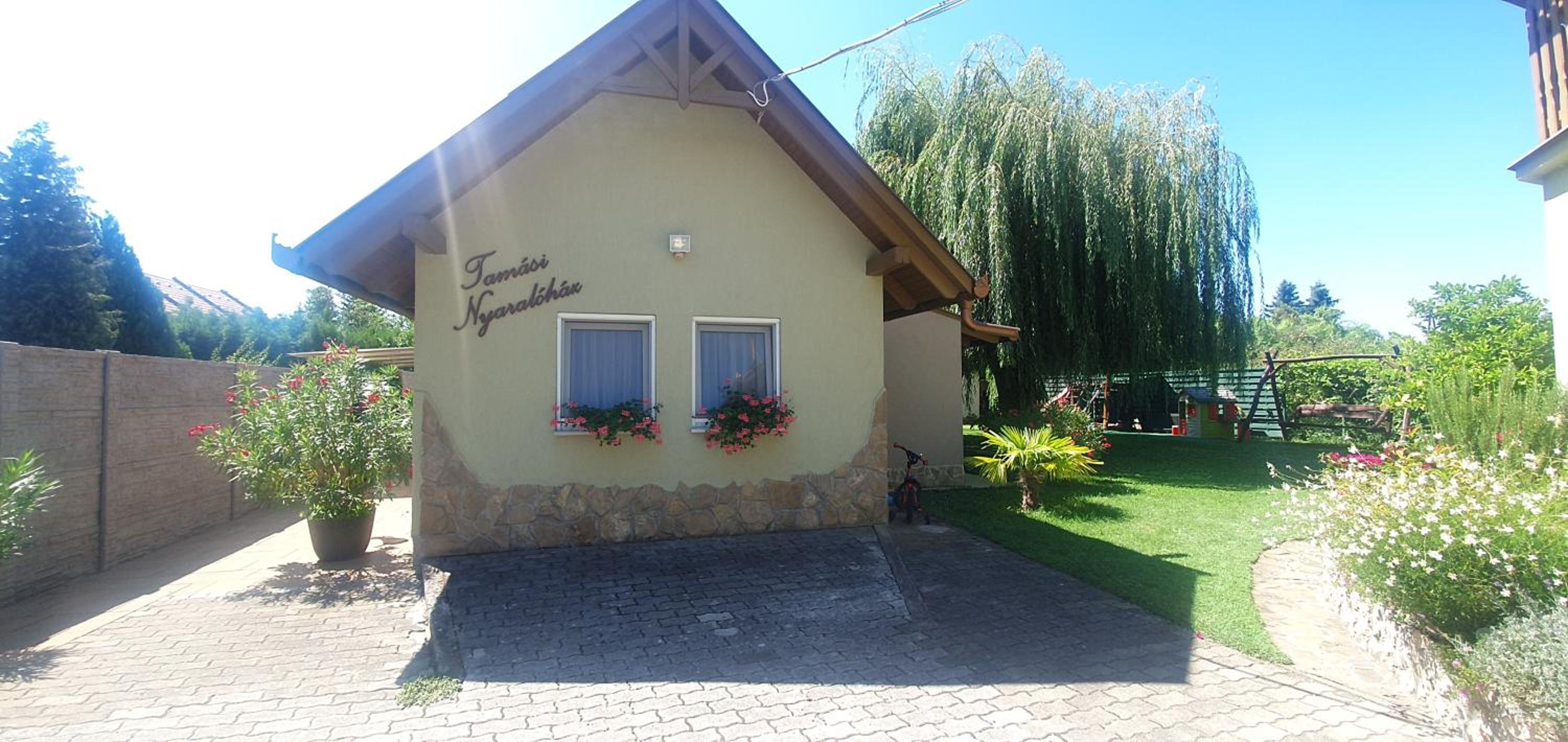 Tamási Villa- Nyaralóház view 4
