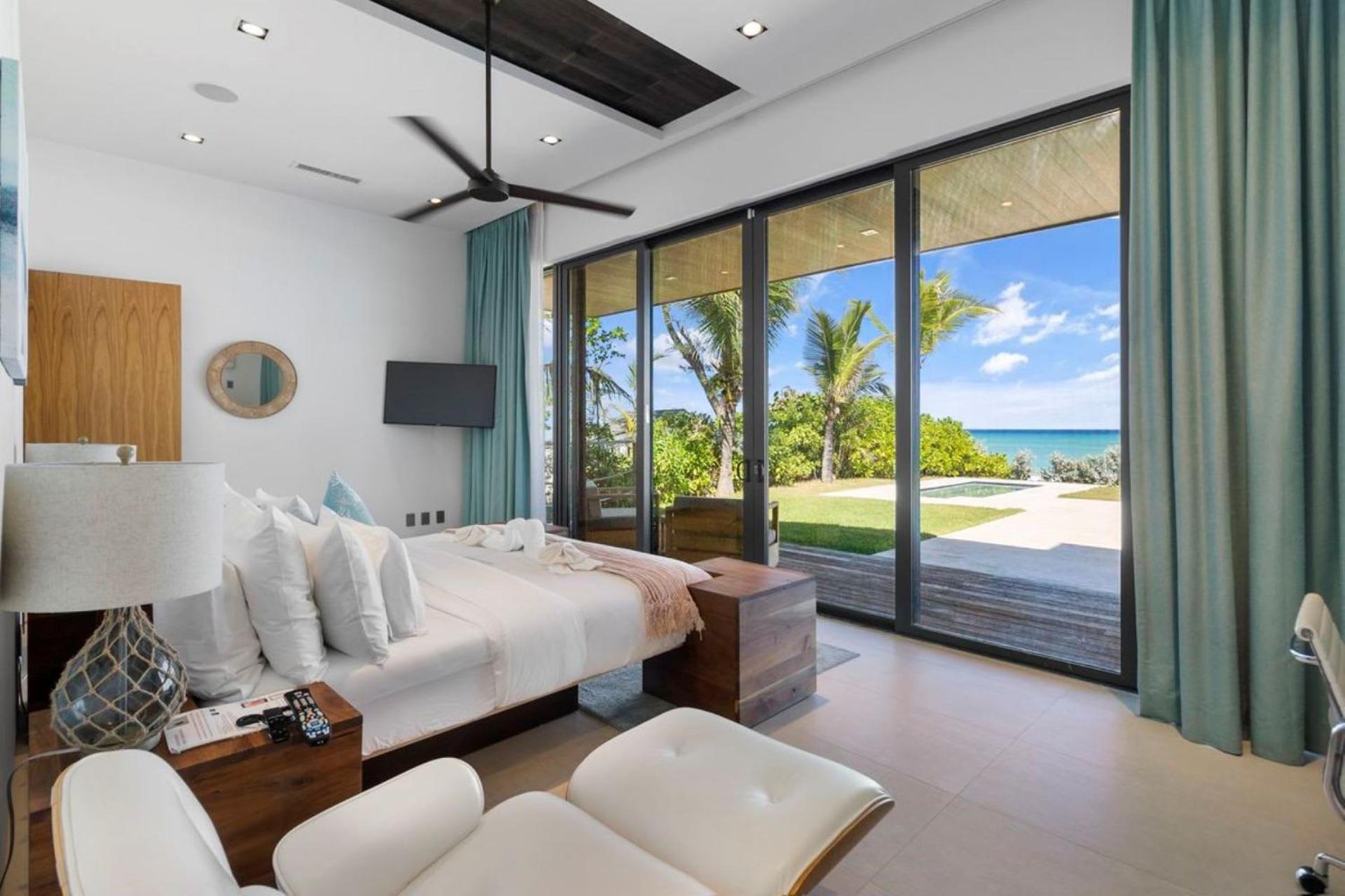 Luxurious Ocean Front Mansion in The Bahamas