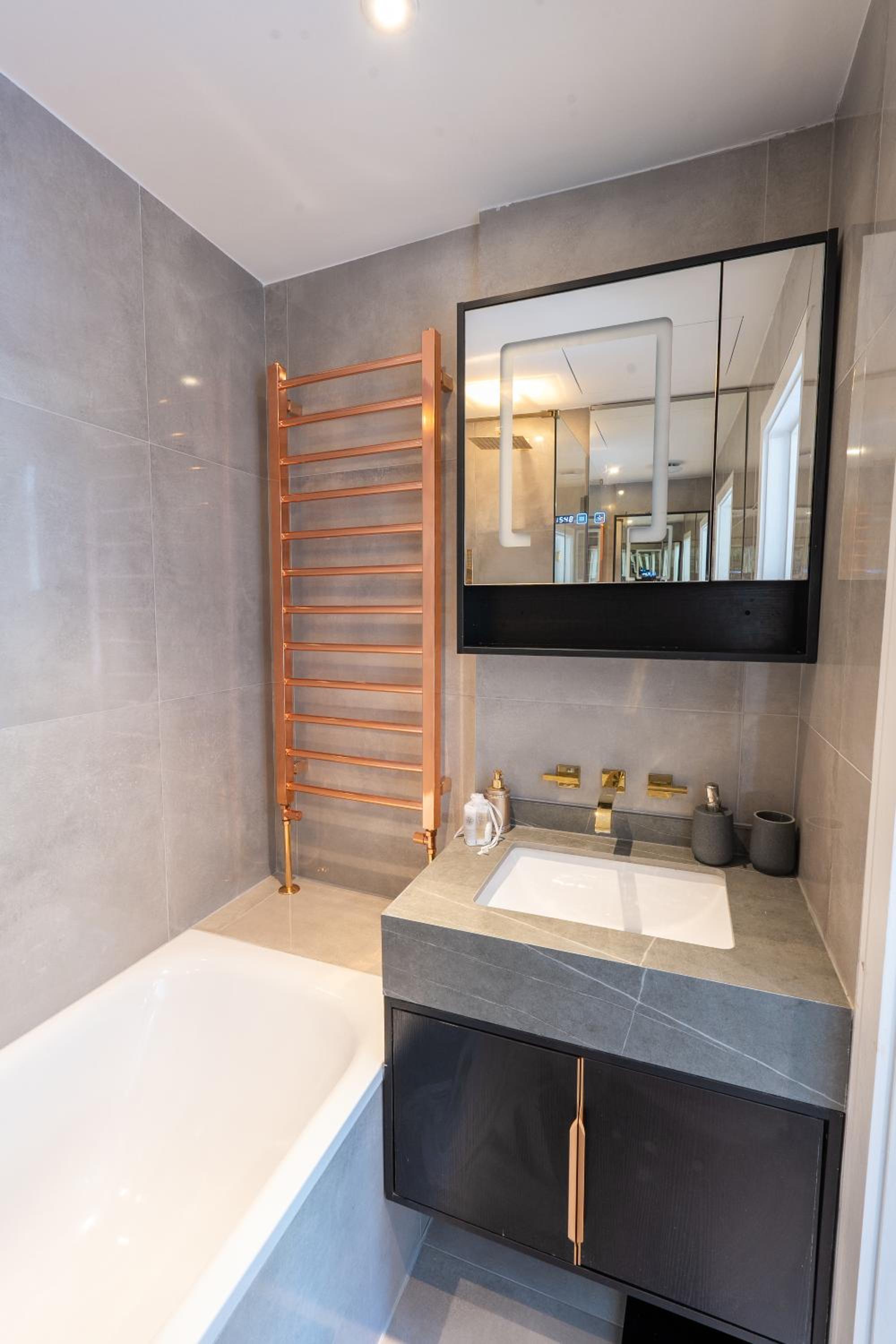 Camden's Luxurious Urban Escape